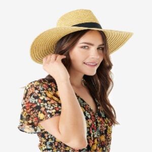 NWT Kenzie Straw Hat with black ribbon
